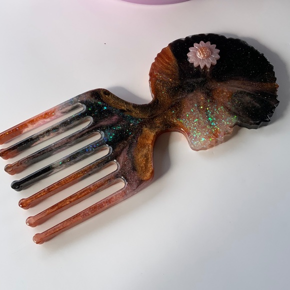 Beautiful Afro Picks - Picture 3 of 4